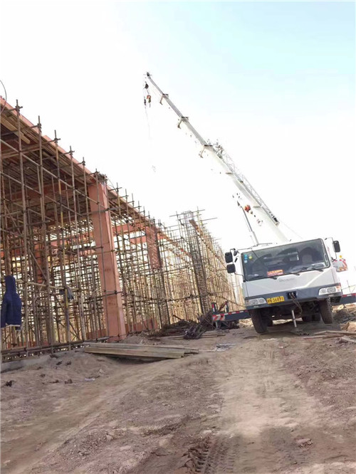 翼城县25 吨、50 吨吊车怎么选？多大重量 / 半径适合对应车型？